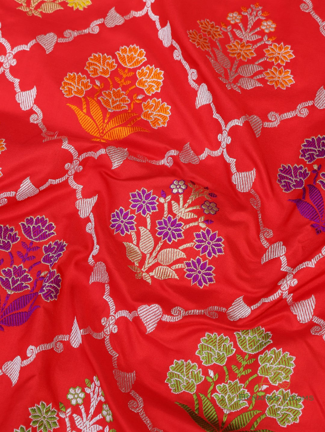 Red Handwoven Pure Kataan Silk Kadhua Jangla Banarasi Saree