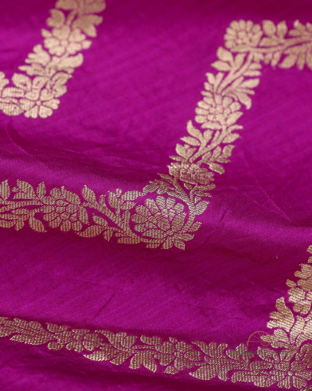 Purple Handwoven Pure Silk Banarasi Dupatta