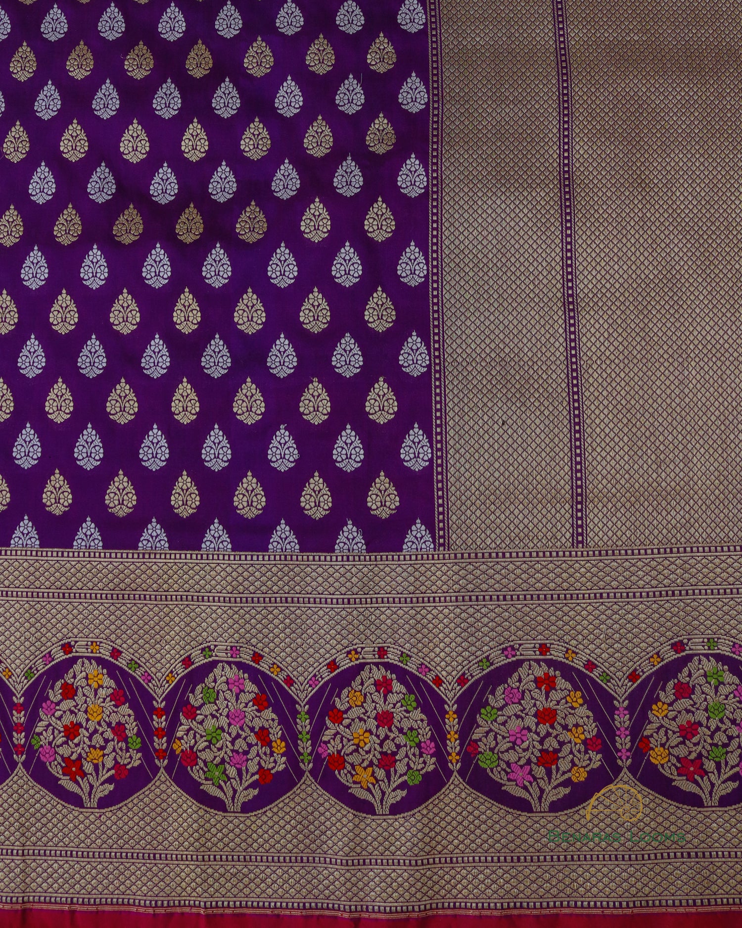 Purple Handwoven Pure Kataan Silk Buti Jaal Banarasi Saree