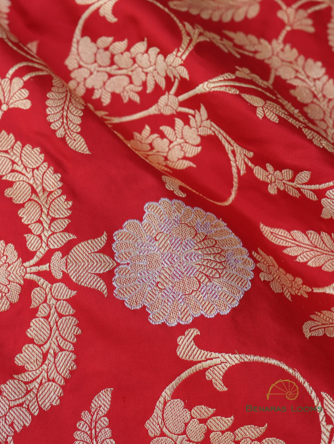 Red Handwoven Pure Kataan Silk Banarasi Saree